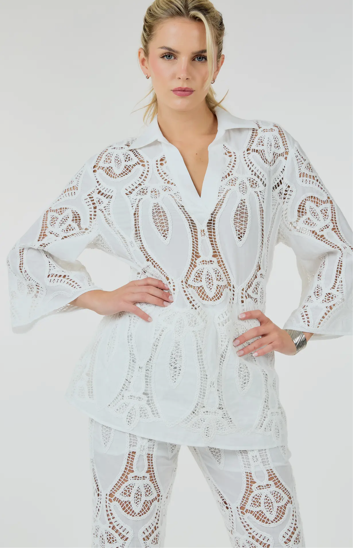 Mode Sense Lace Pant Set