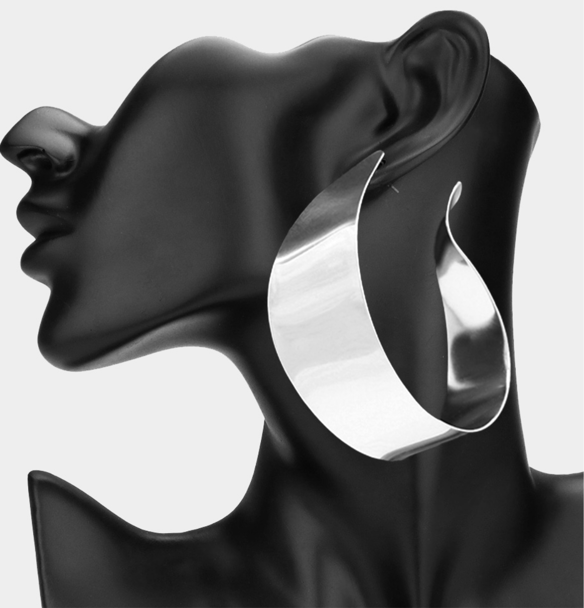 Oversized Metal Hoop Earrings_Silver