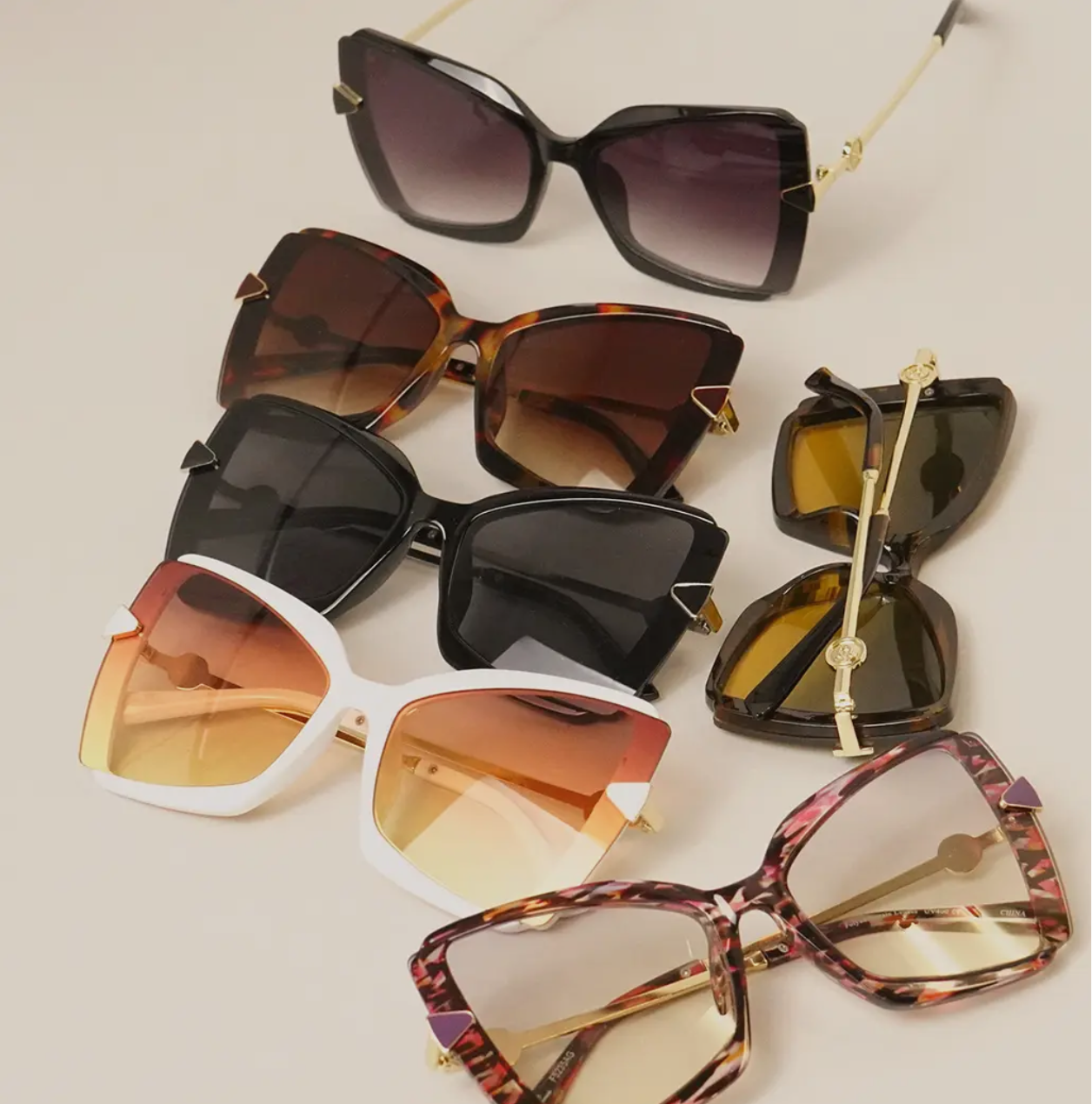 Flossy Fashion Frames 6911