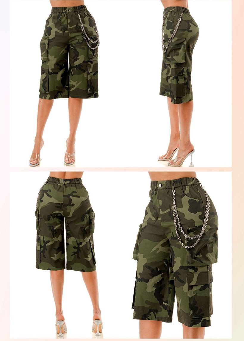 Camo Cargo Shorts with Chain