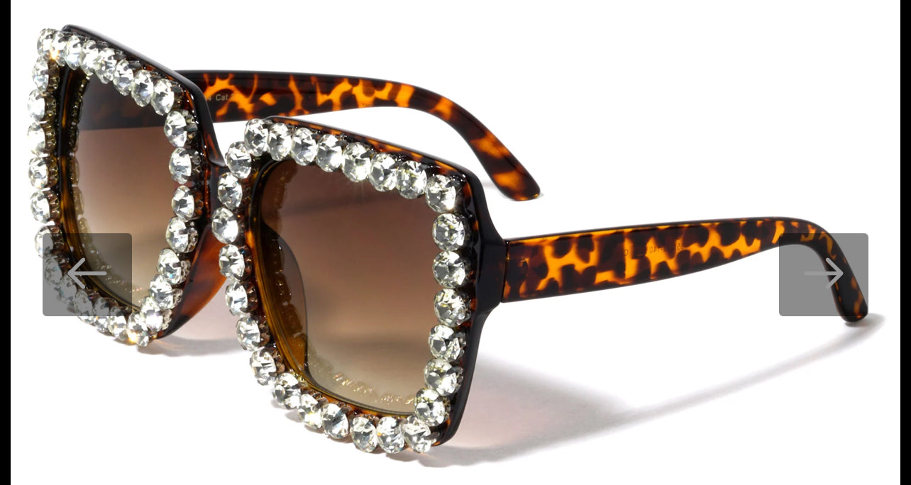 Oversized Sassy Rhinestones Glasses