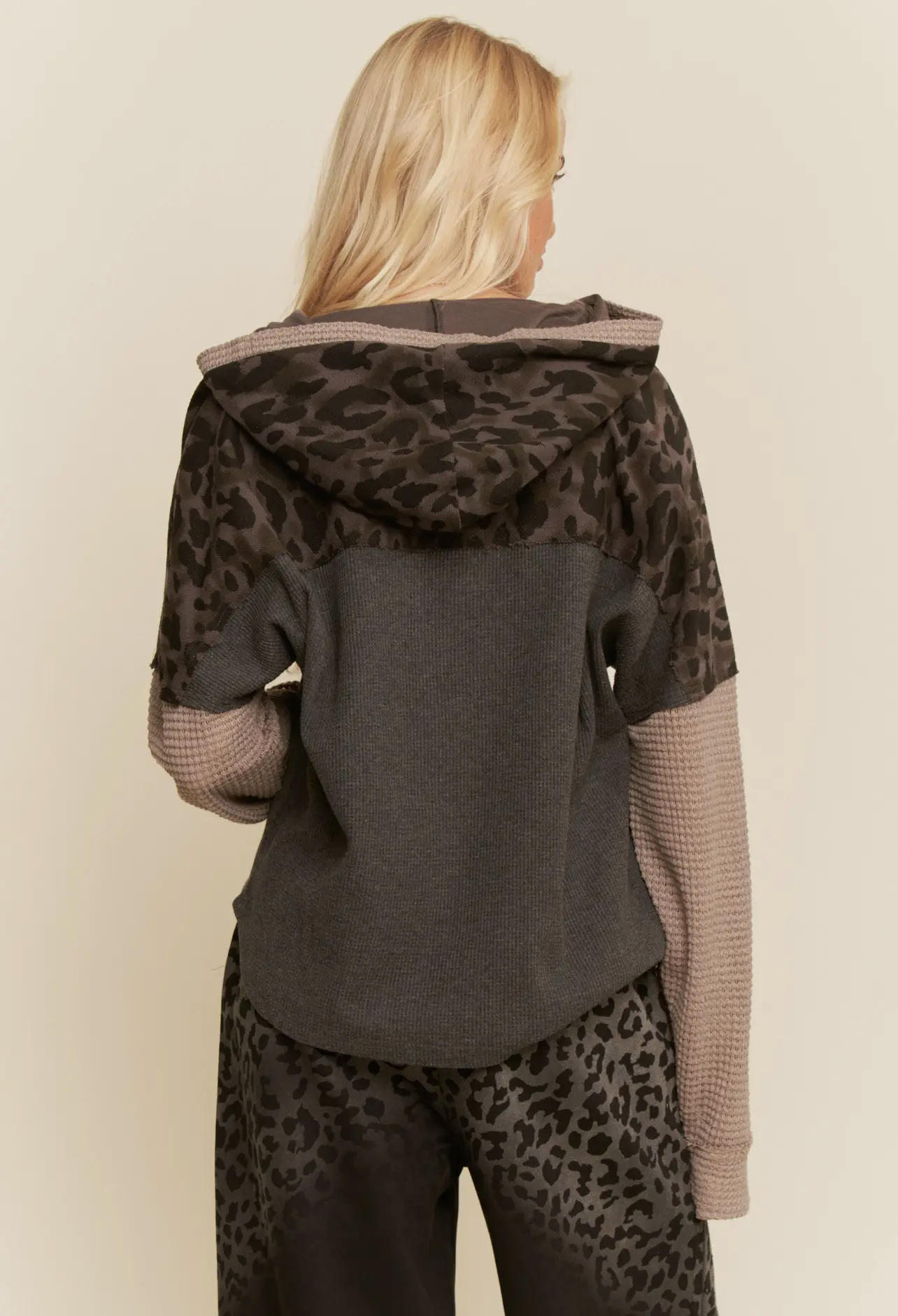 Star Peace Patch Work Hoodie Top