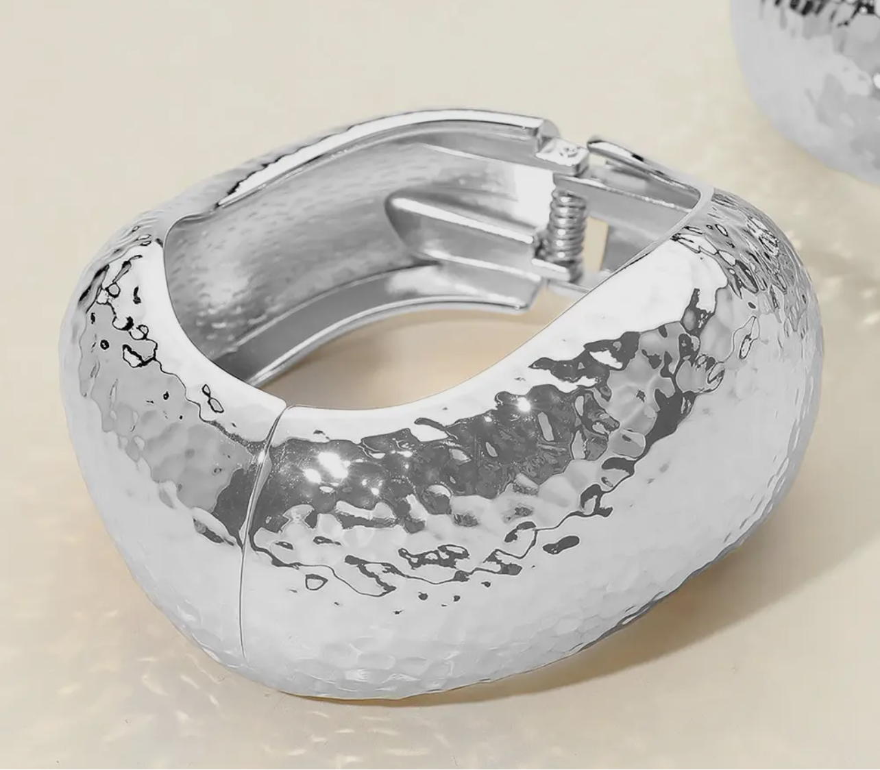 Chunky Metal Wavy Hinged Bracelet