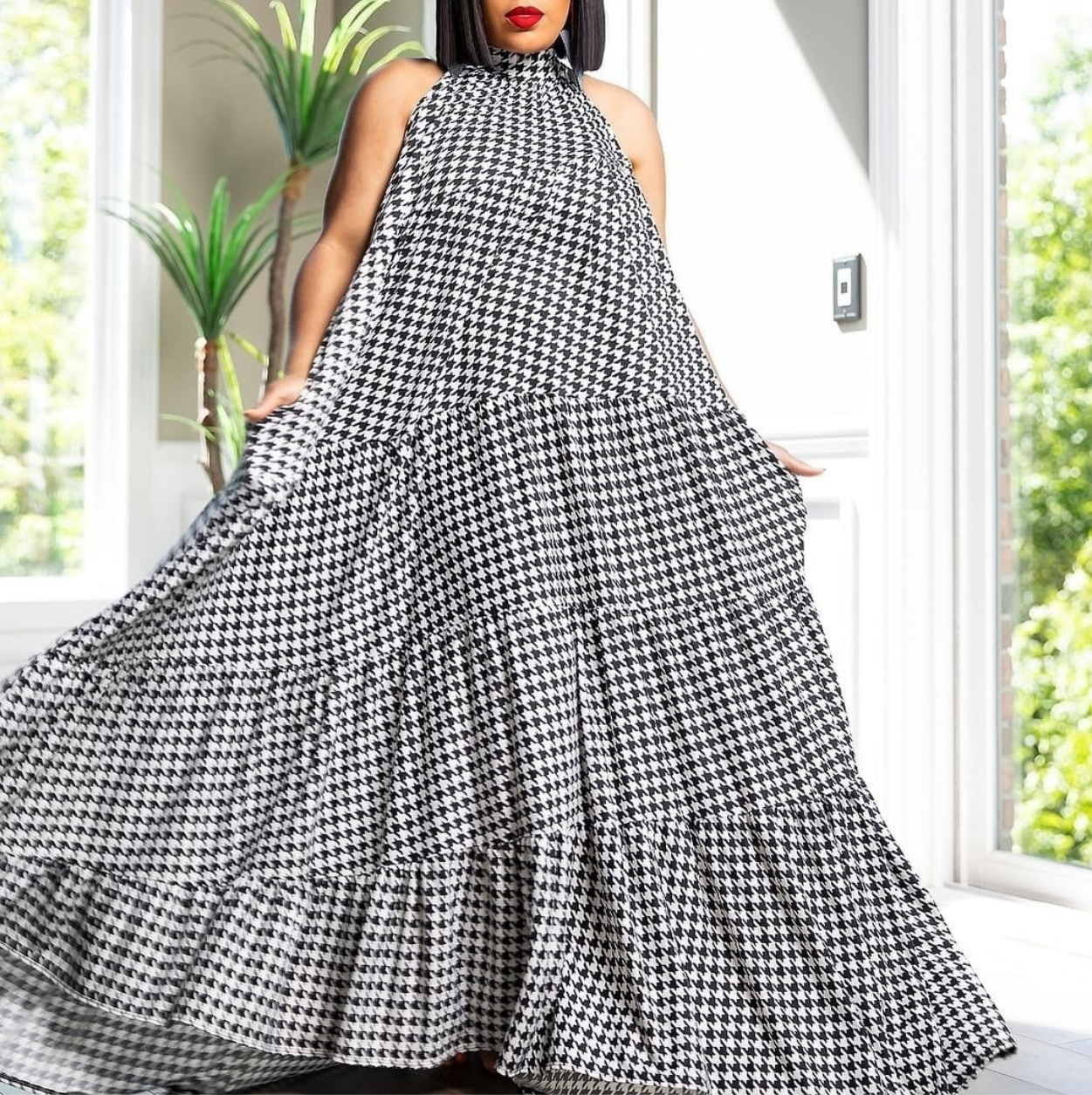 Attention Houndstooth Maxi Dress