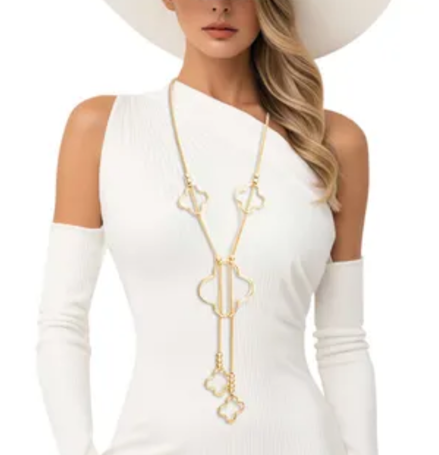 Long Gold Quatrefoil Negligee Necklace

Dripping in Elegance