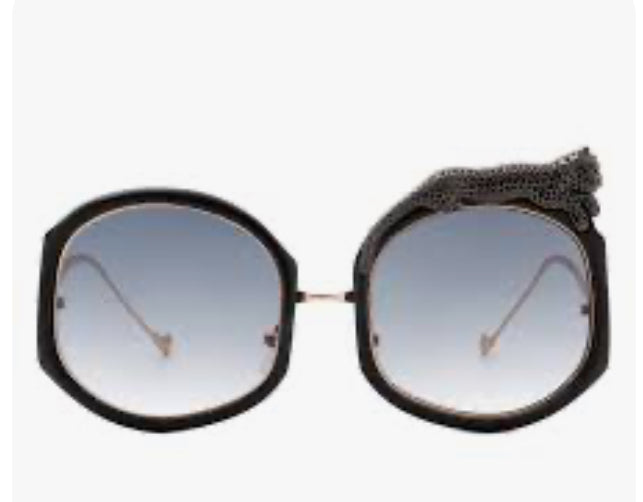 OVERSIZE RETRO ROUND JAGUAR BROW SUNNIES