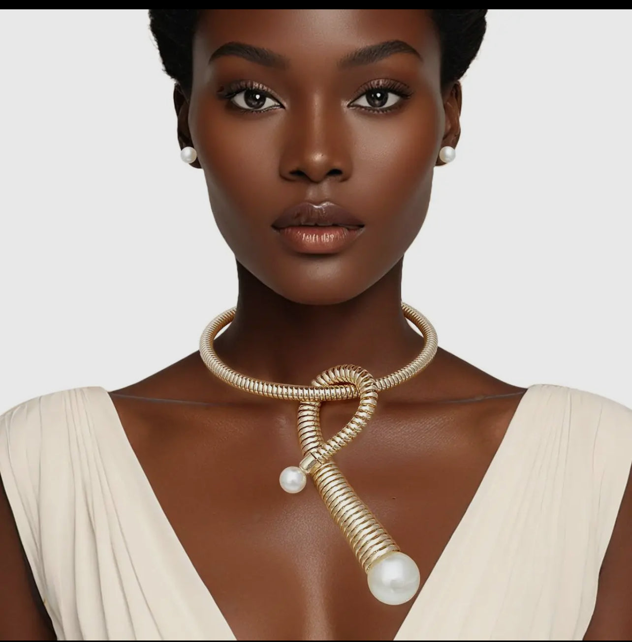Pendant Coiled Gold Pearl Loop Necklace