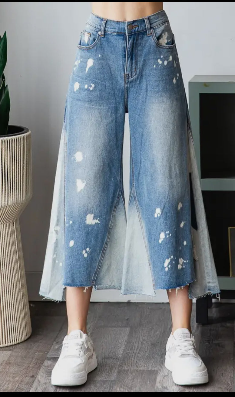 Watch Me Cropped Jeans