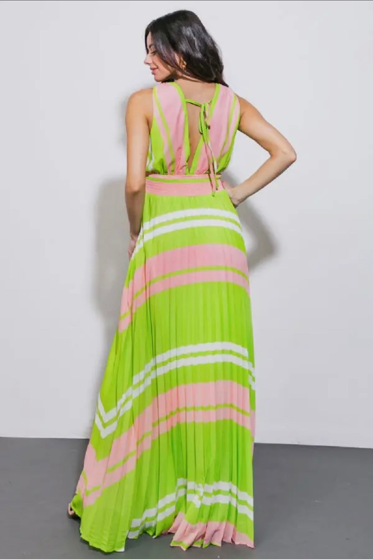 Give Me Green Salmon Pleated Maxi Dress