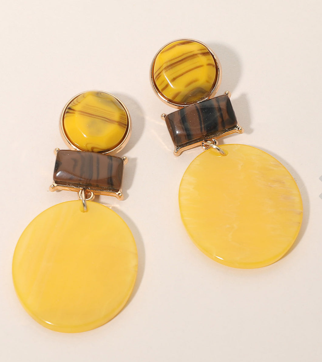 Geometric Resin Round Drop Statement Earrings_Mustard