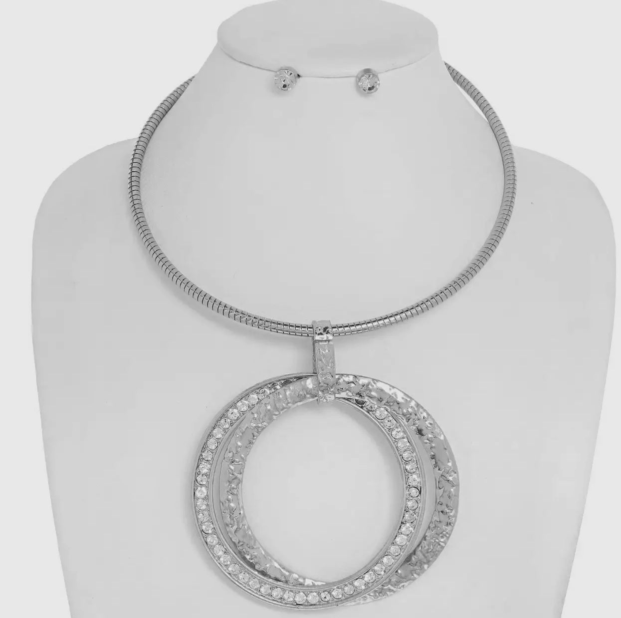 Stone Embellished Double Open Metal Circle Pendant