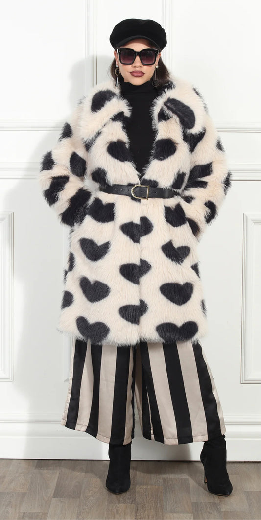 Paris Black Hearts Faux Fur Lux