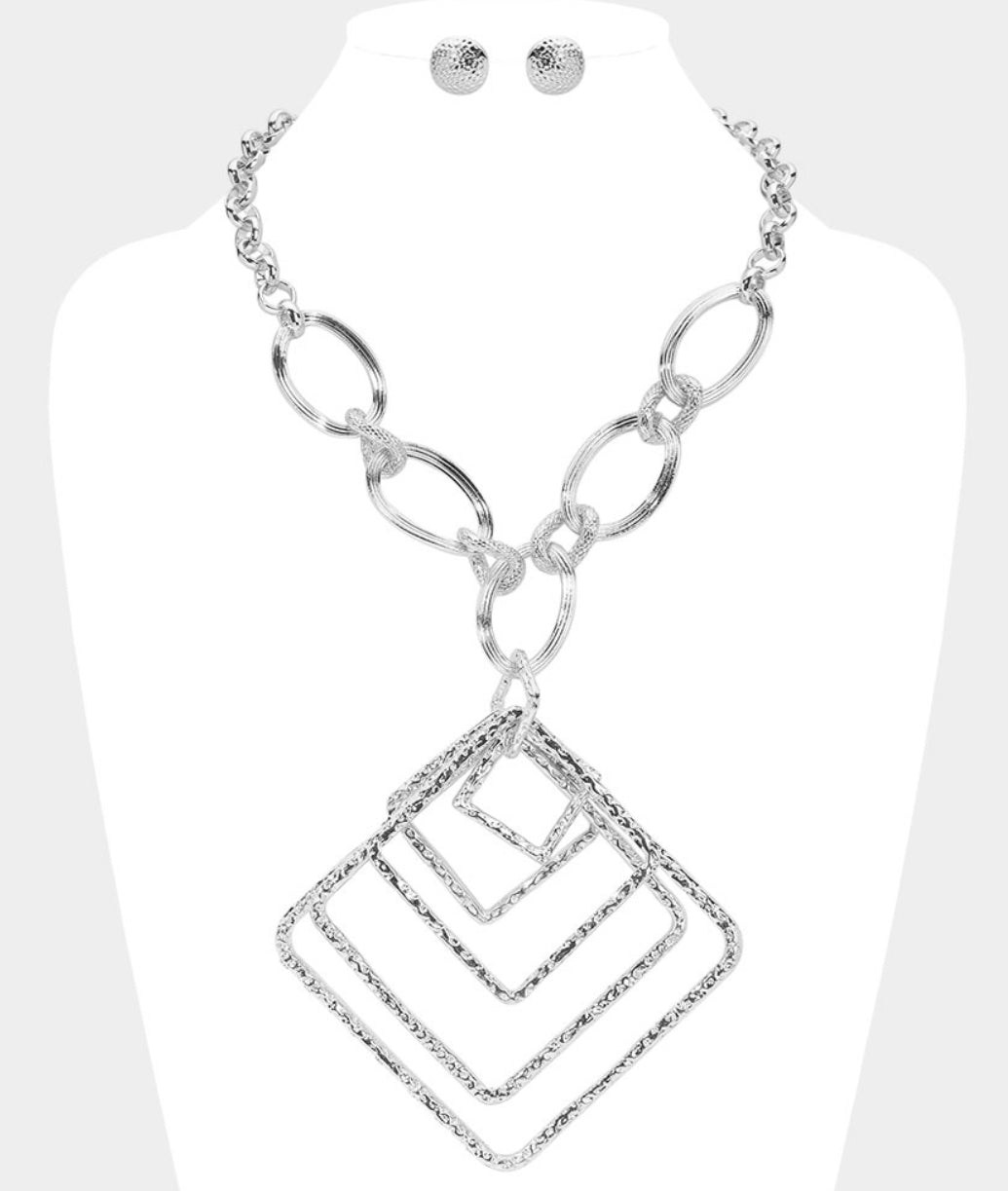 Silver Geometric Metal Pendant Statement Necklace