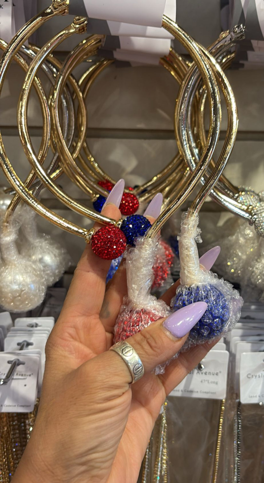 Rhinestone Ball Open Hinge Necklace