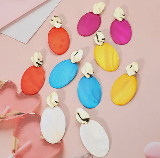 Mother of Pearl Oval Earring