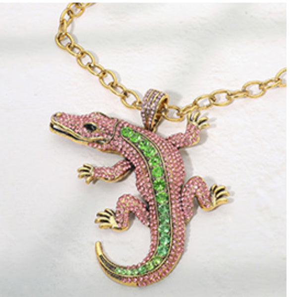 Bold Bling Studded Alligator Pendant Chunky Chain Statement Necklace