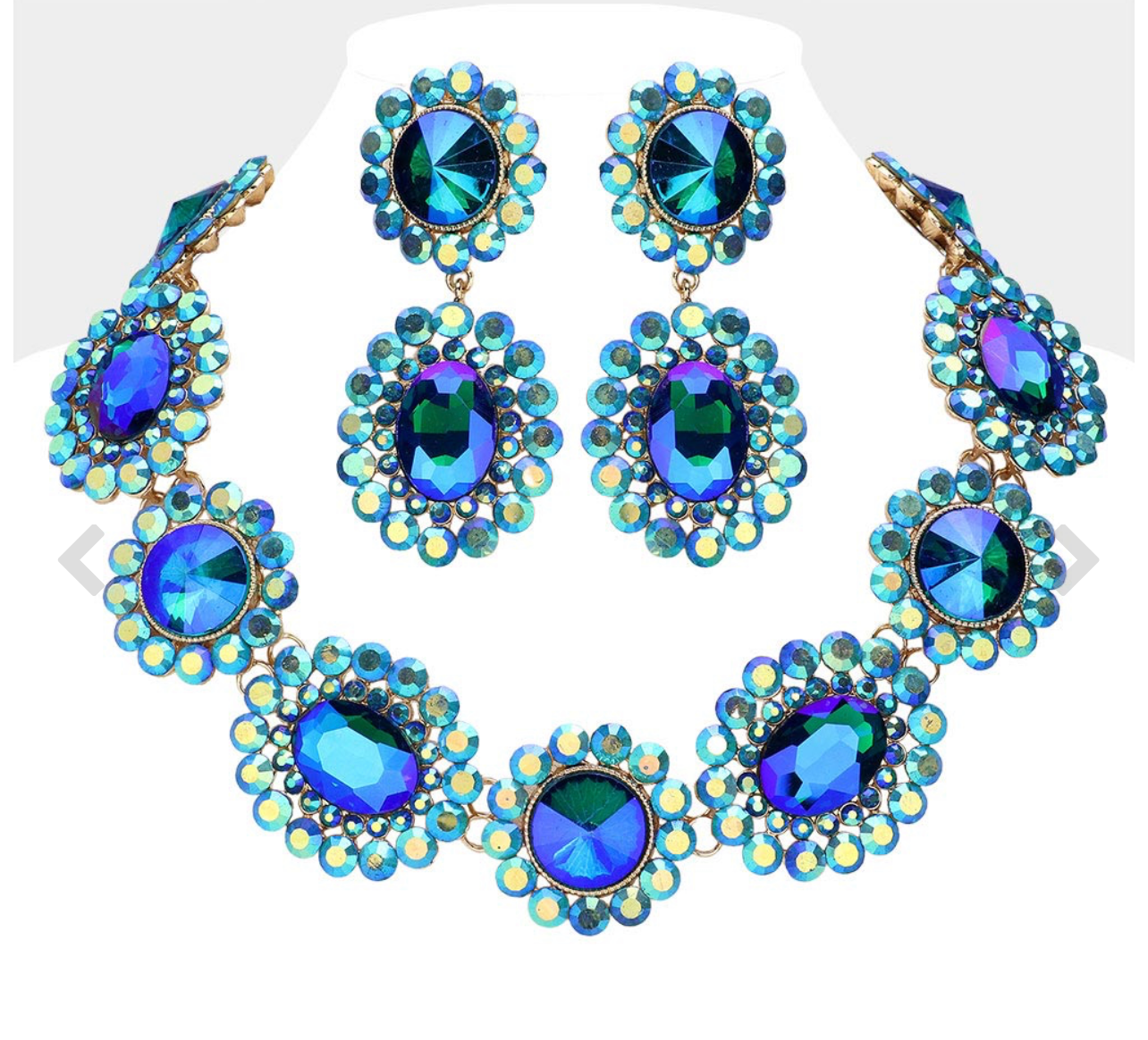 Round Oval Stone Accented Necklace