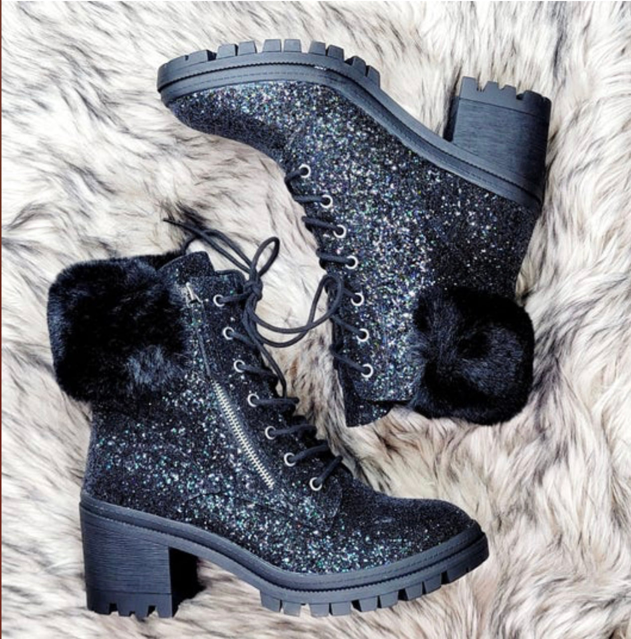 FURGIE Fur High Top Glitter Boot_Black